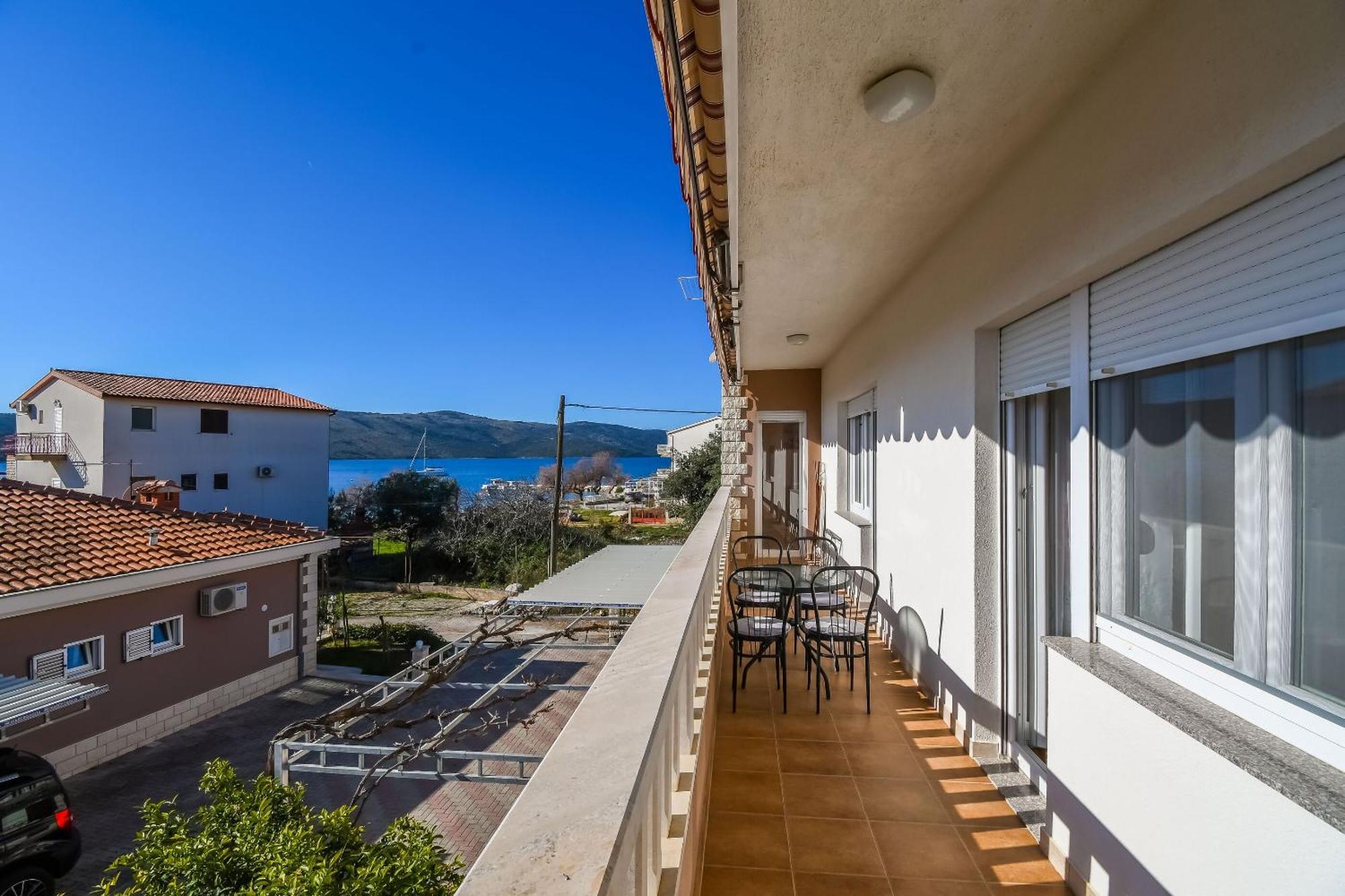 Apartments Vesna Seget Vranjica Exterior foto